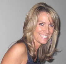 Dr Renee Hoenderkamp